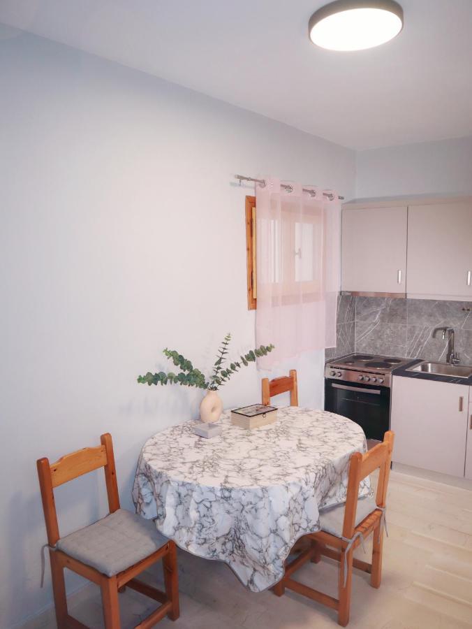 Kaminaki Seaview Apartments Katavolos Ngoại thất bức ảnh